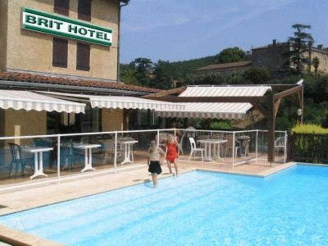 Fumel Brit Hotel Vallee Du Lot מראה חיצוני תמונה