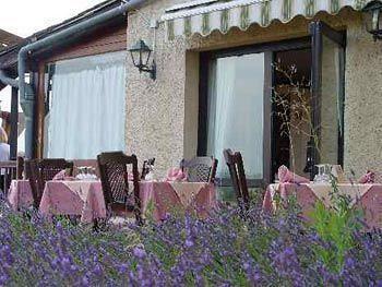 Fumel Brit Hotel Vallee Du Lot מראה חיצוני תמונה