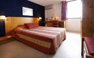 Fumel Brit Hotel Vallee Du Lot מראה חיצוני תמונה